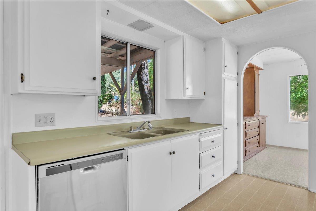 4919 Mother Lode Drive