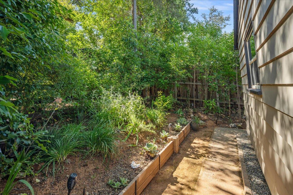 165 Awali Avenue