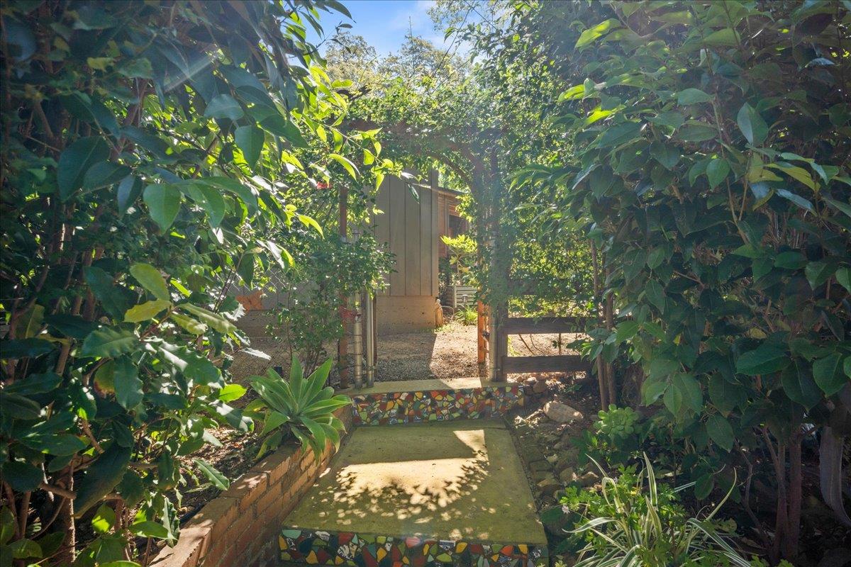165 Awali Avenue