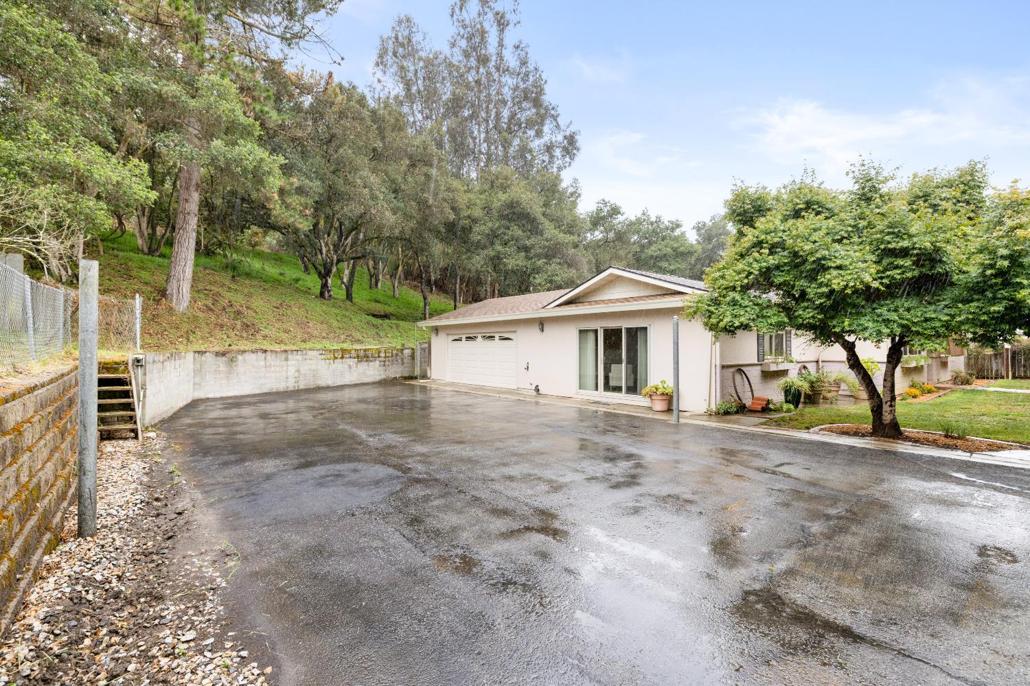 17940 Berta Canyon Road