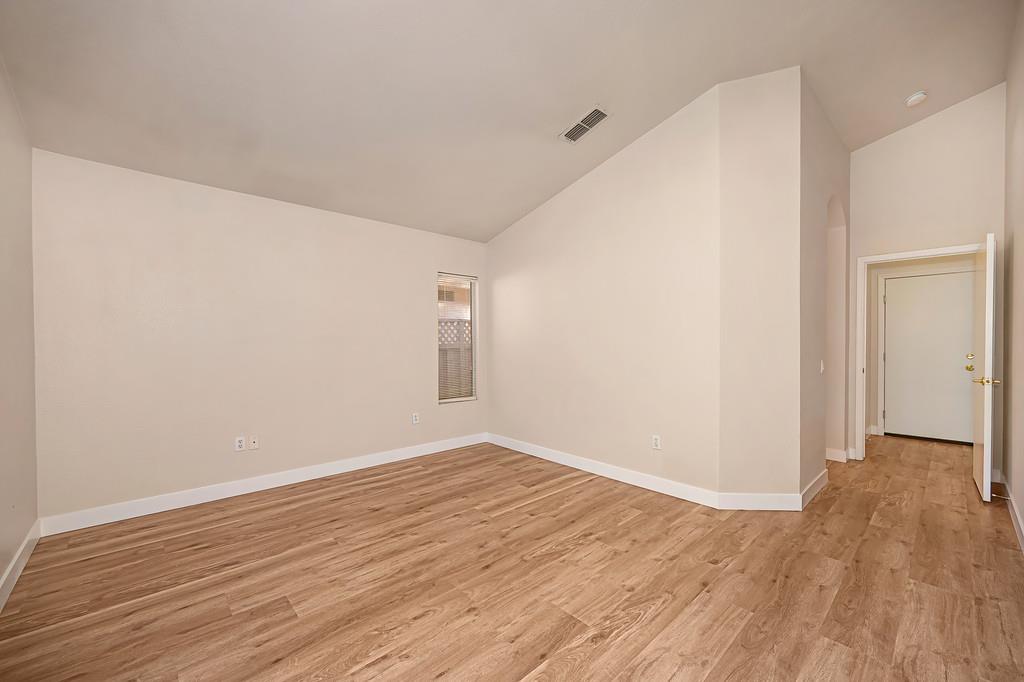 4228 Napa Loop