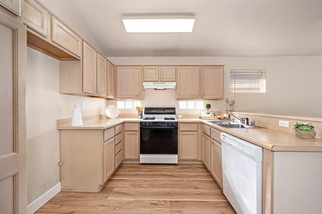 4228 Napa Loop