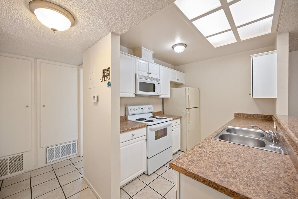 3113 Occidental Drive
