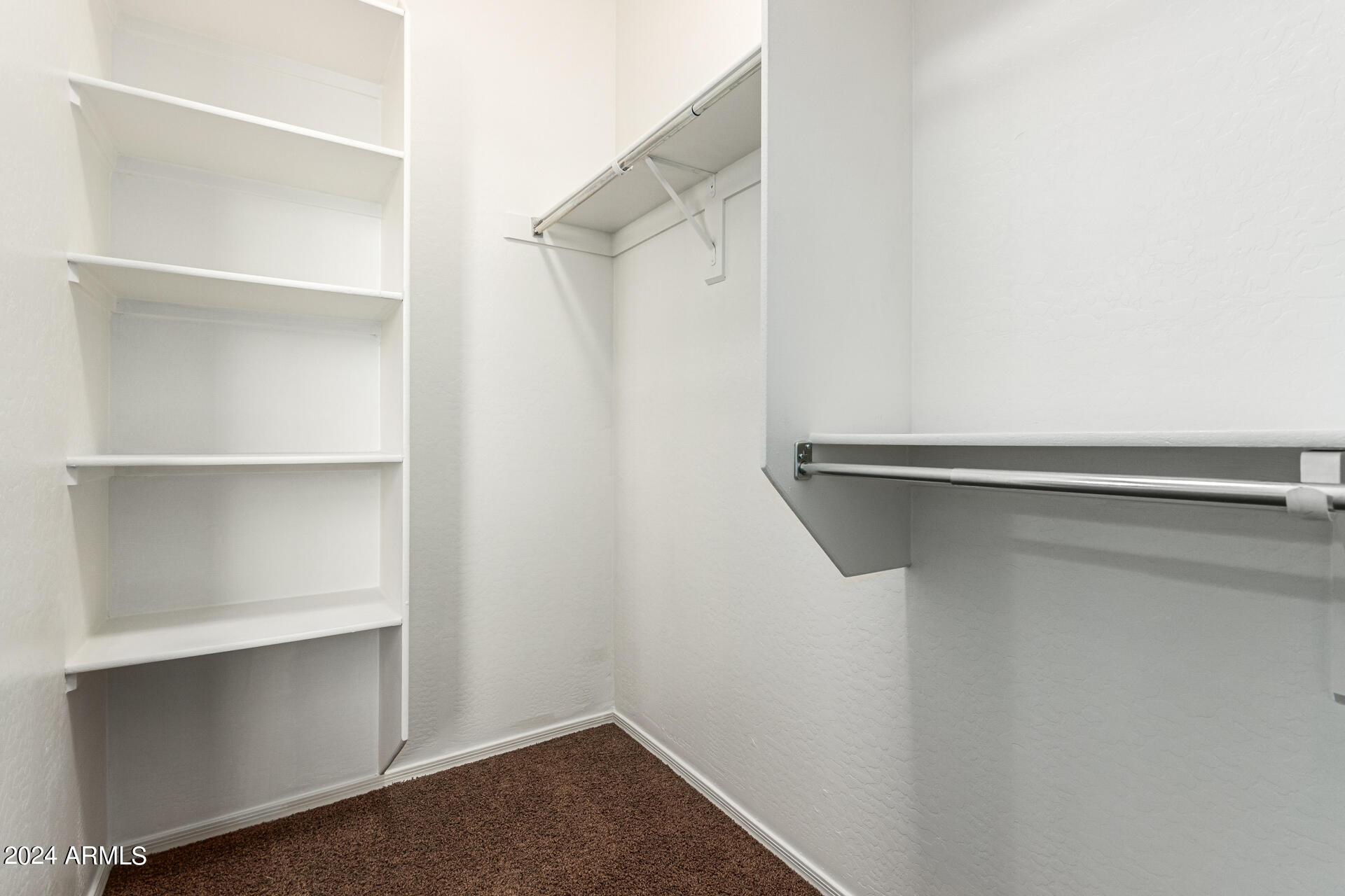 18121 W GOLDEN Lane