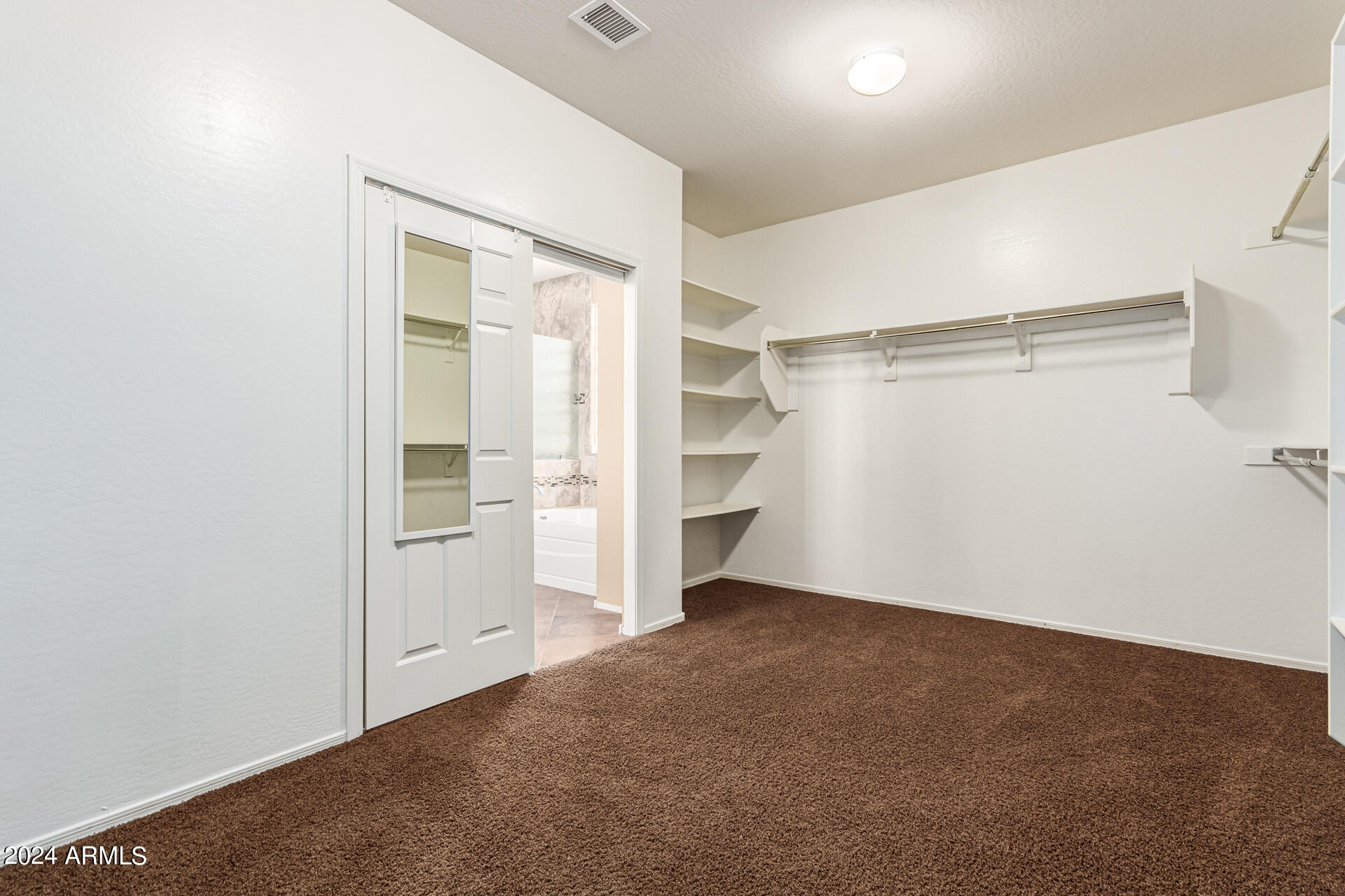 18121 W GOLDEN Lane