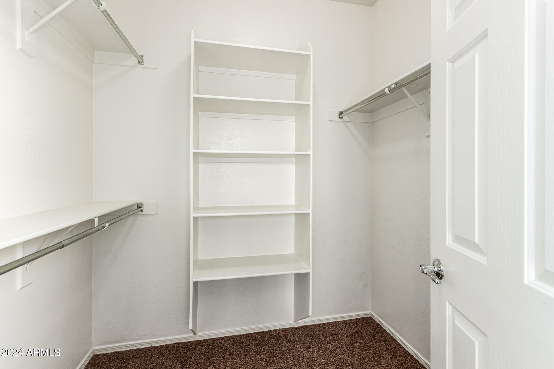 18121 W GOLDEN Lane