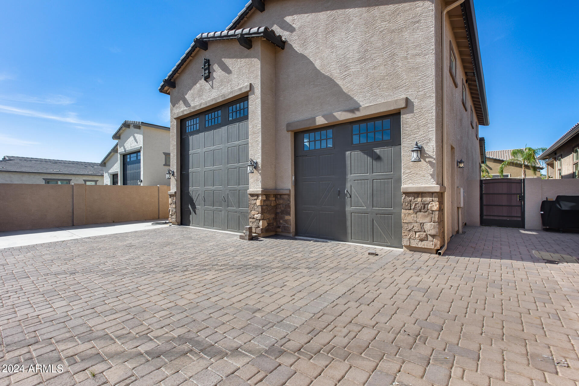 9216 W Via Del Sol