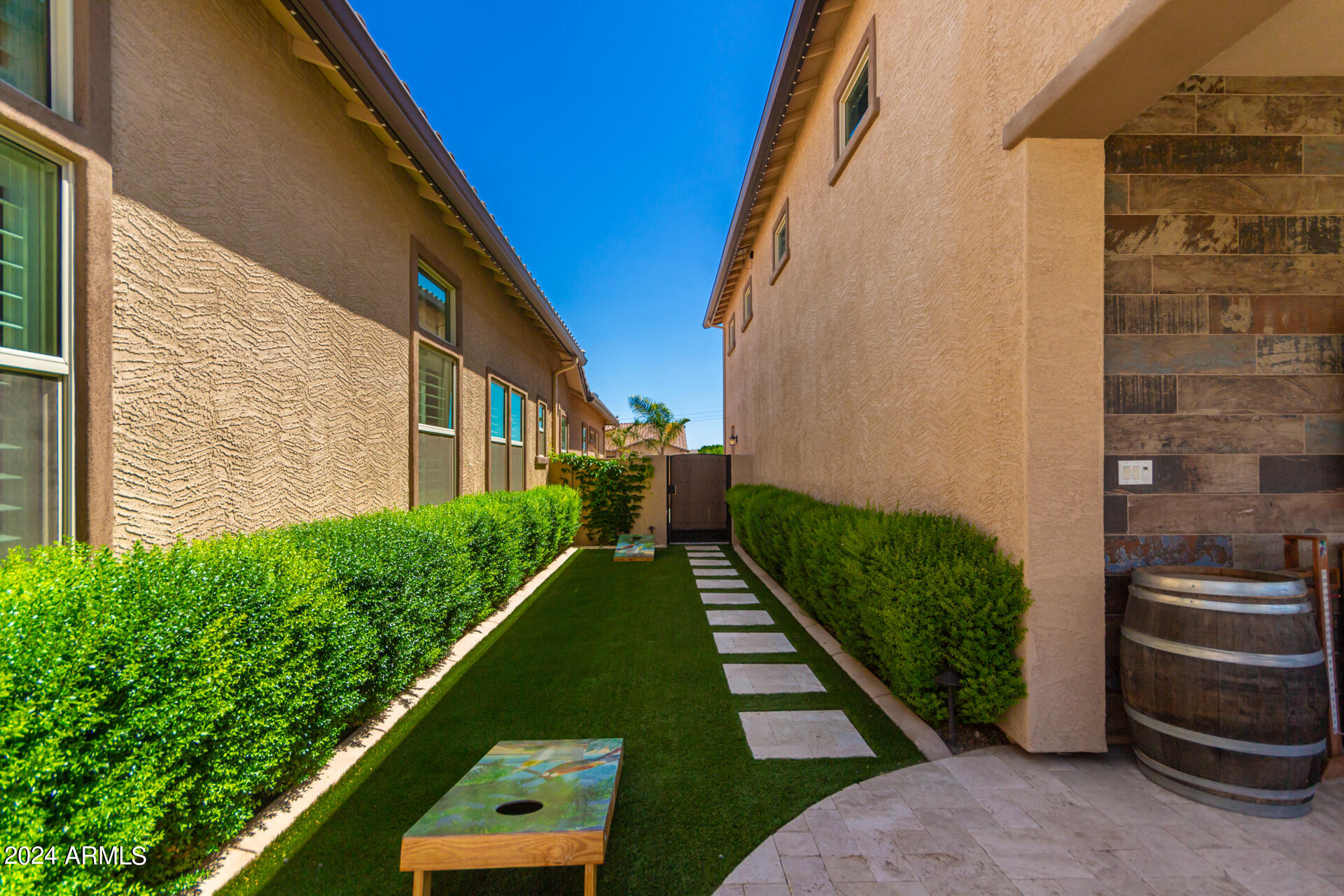 9216 W Via Del Sol