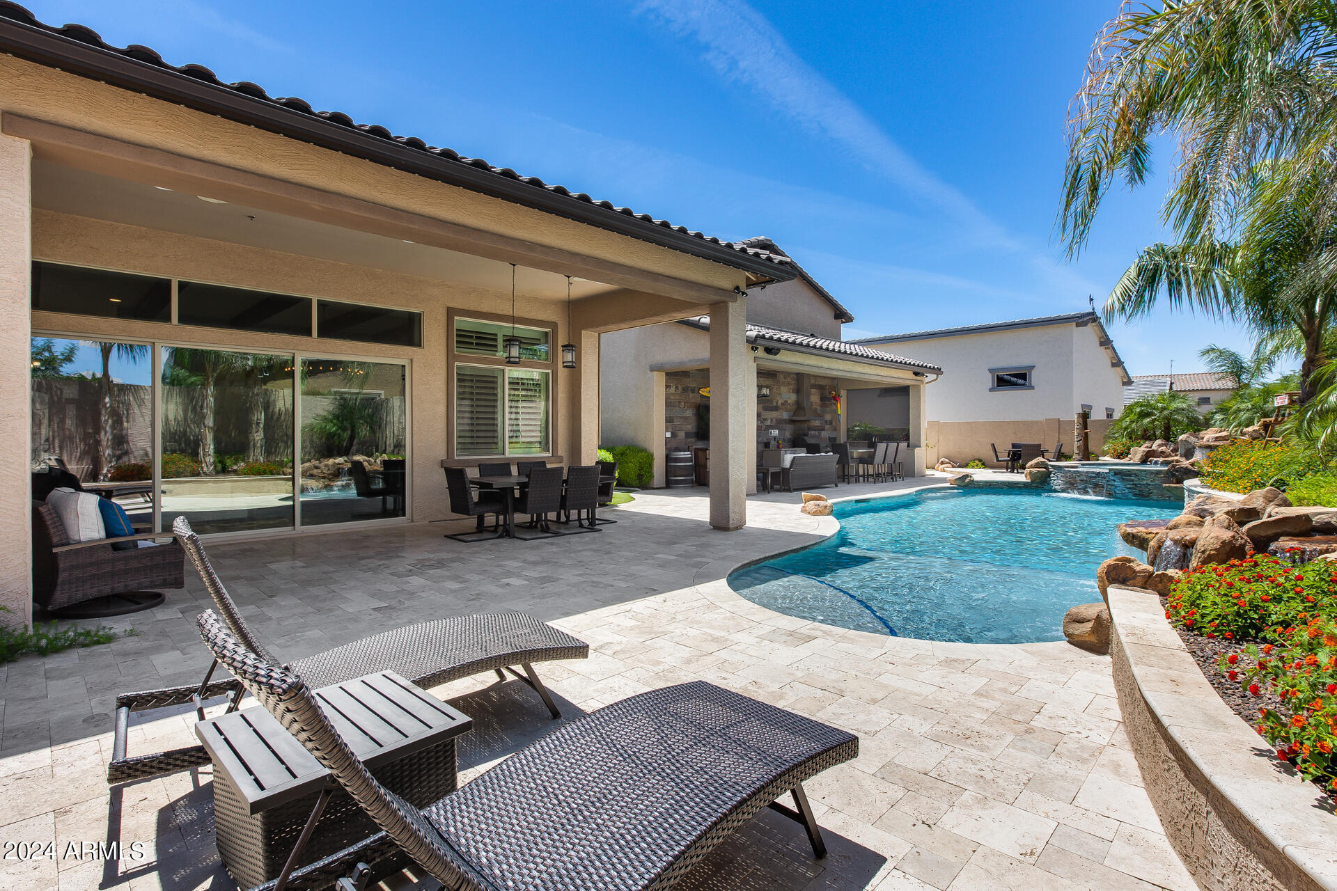 9216 W Via Del Sol