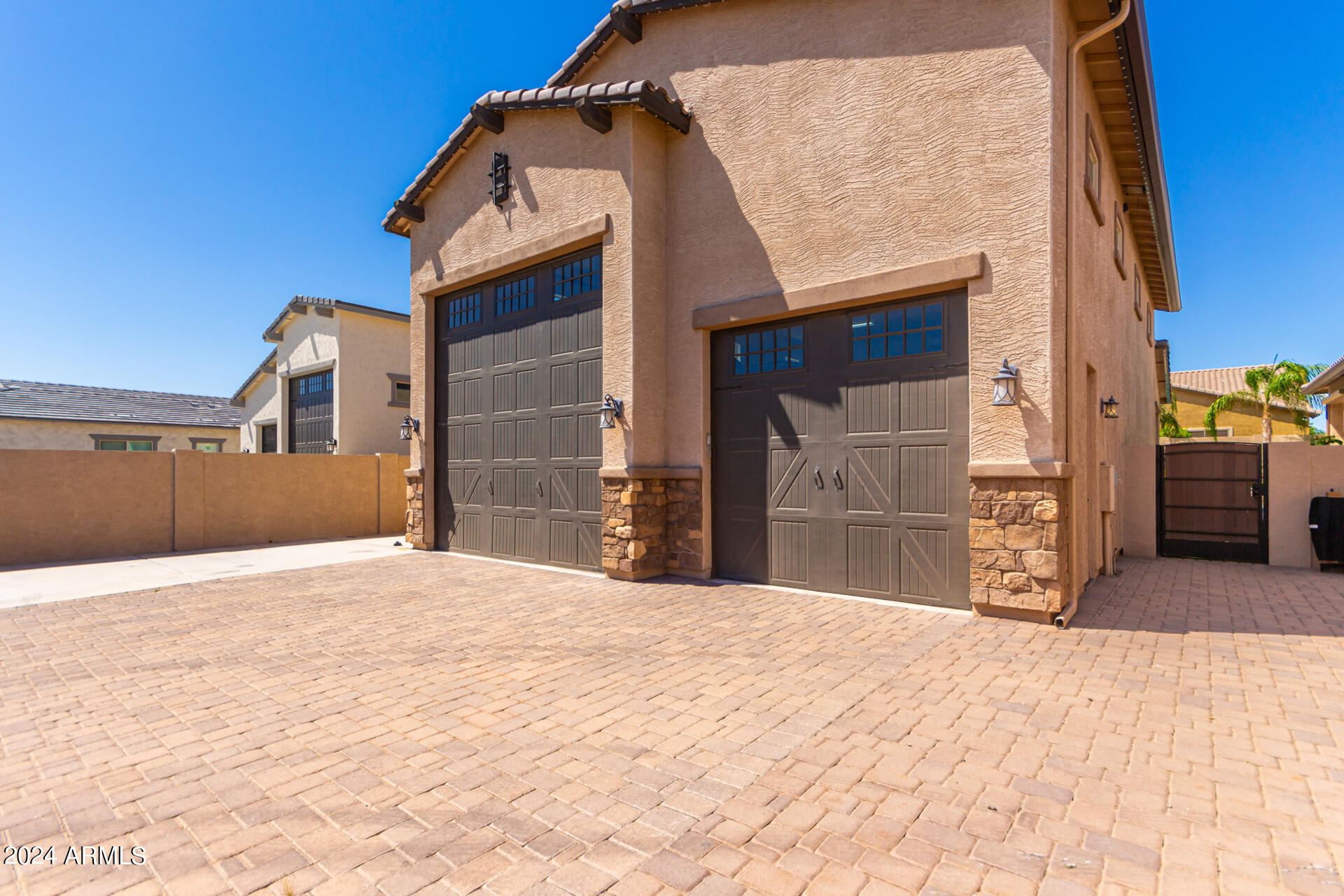 9216 W Via Del Sol