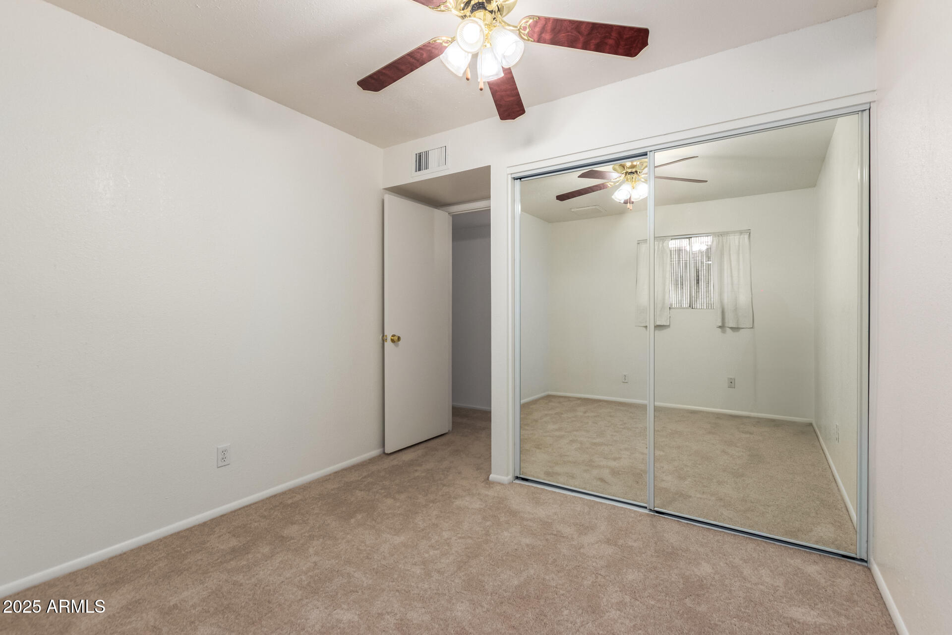 3828 W PORT AU PRINCE Lane