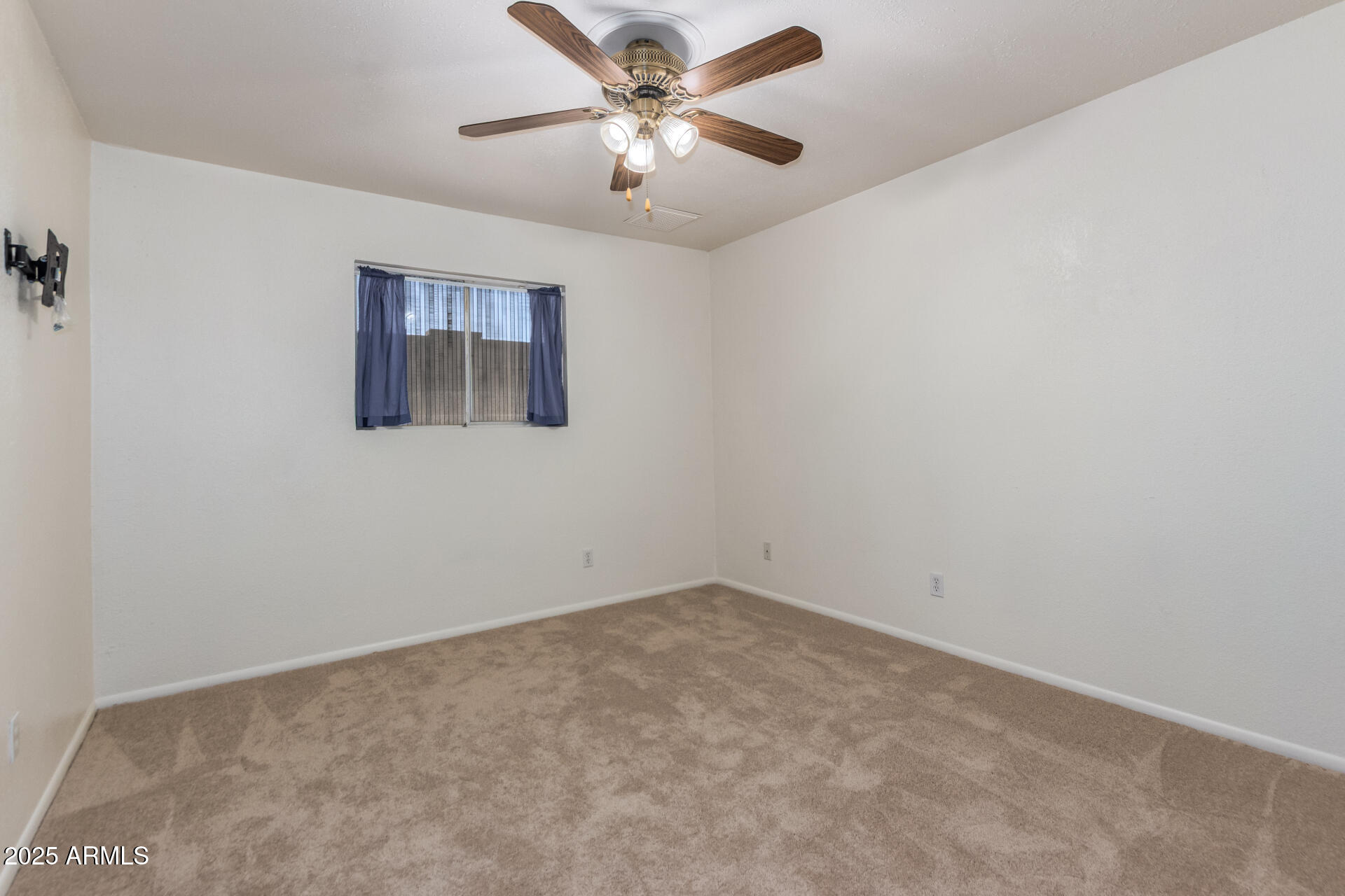 3828 W PORT AU PRINCE Lane