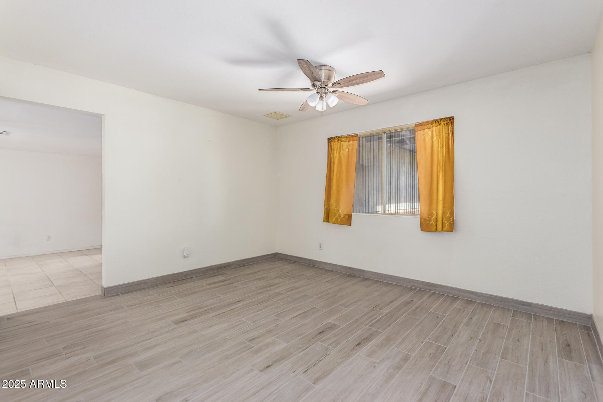 3828 W PORT AU PRINCE Lane