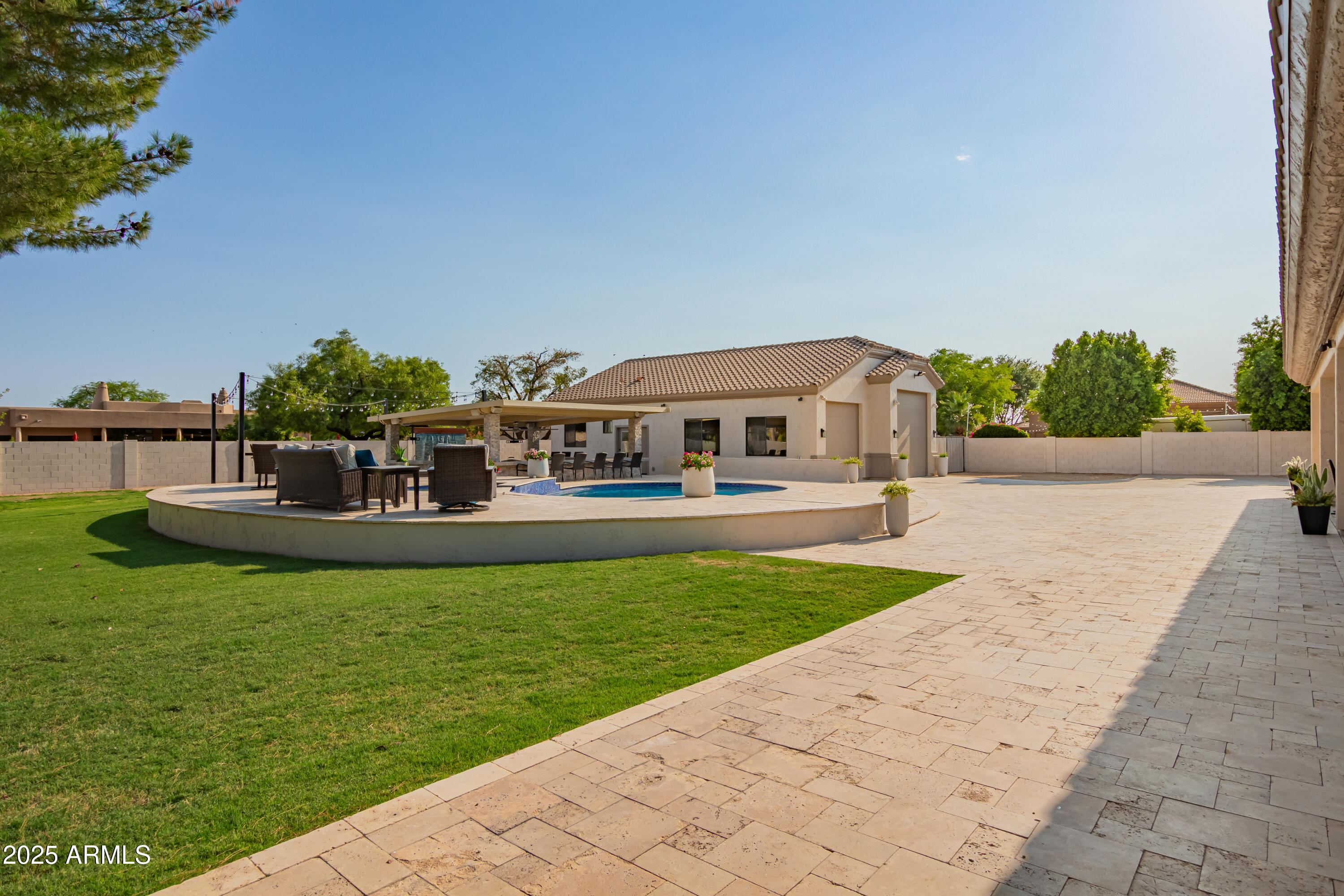 9613 W Camino De Oro