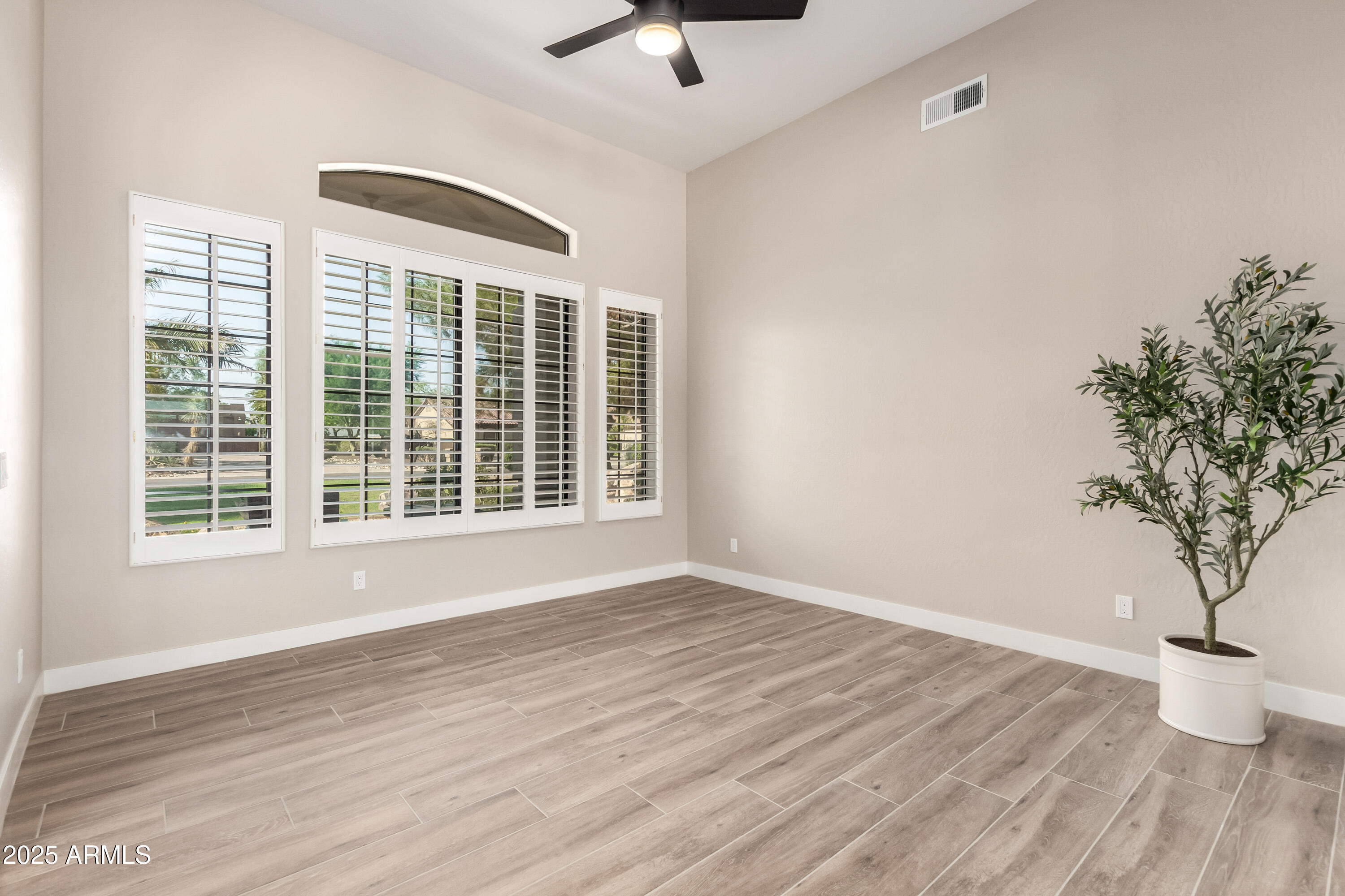 9613 W Camino De Oro
