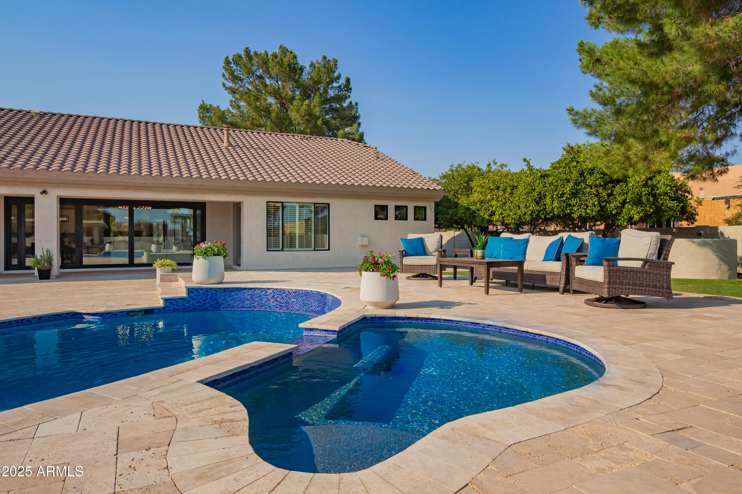 9613 W Camino De Oro
