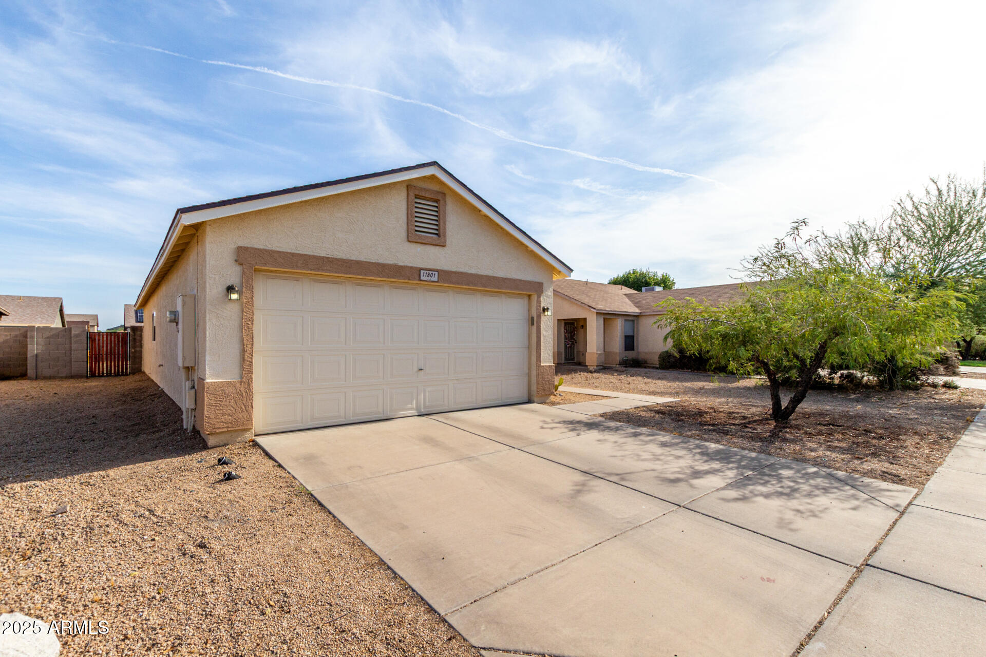 11801 W DAHLIA Drive