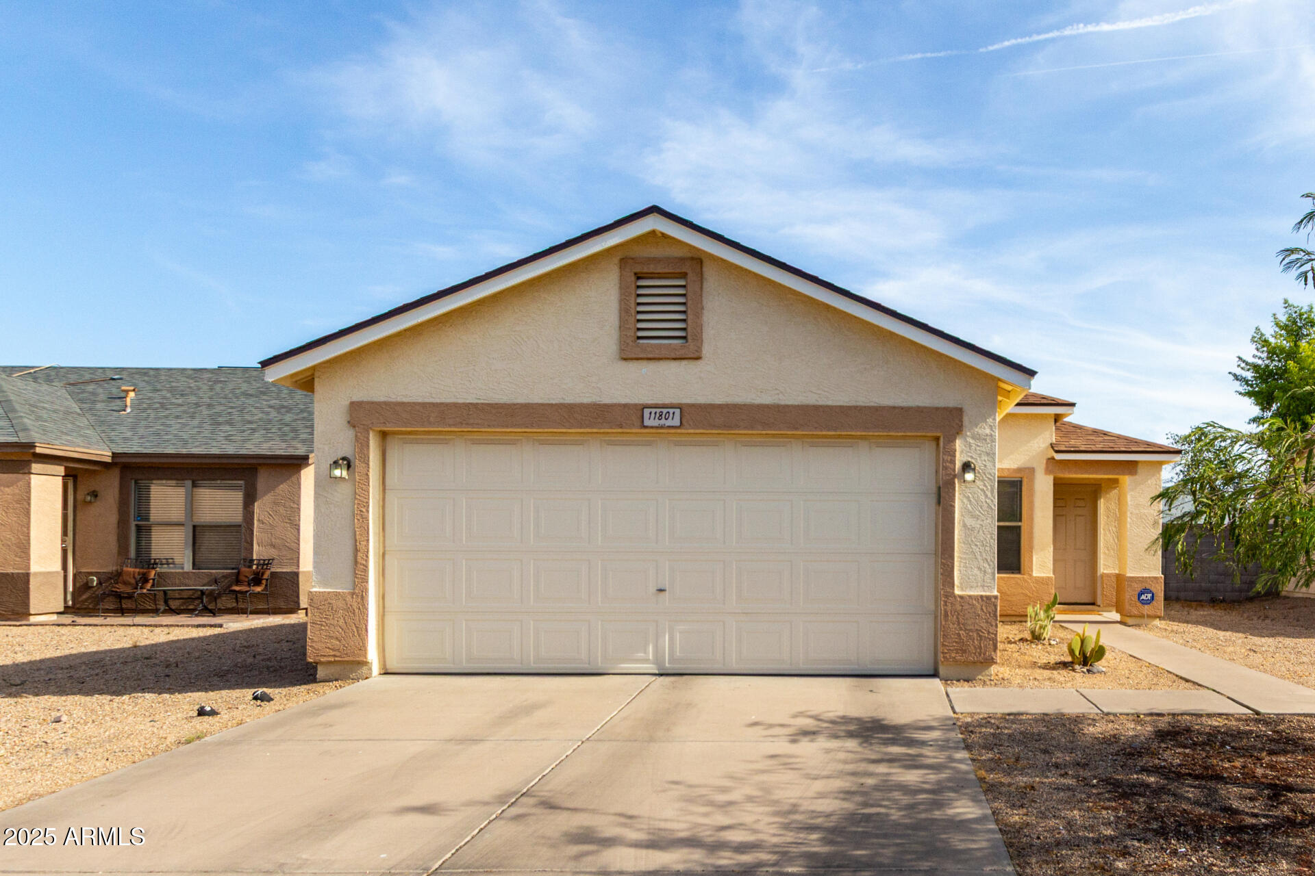 11801 W DAHLIA Drive