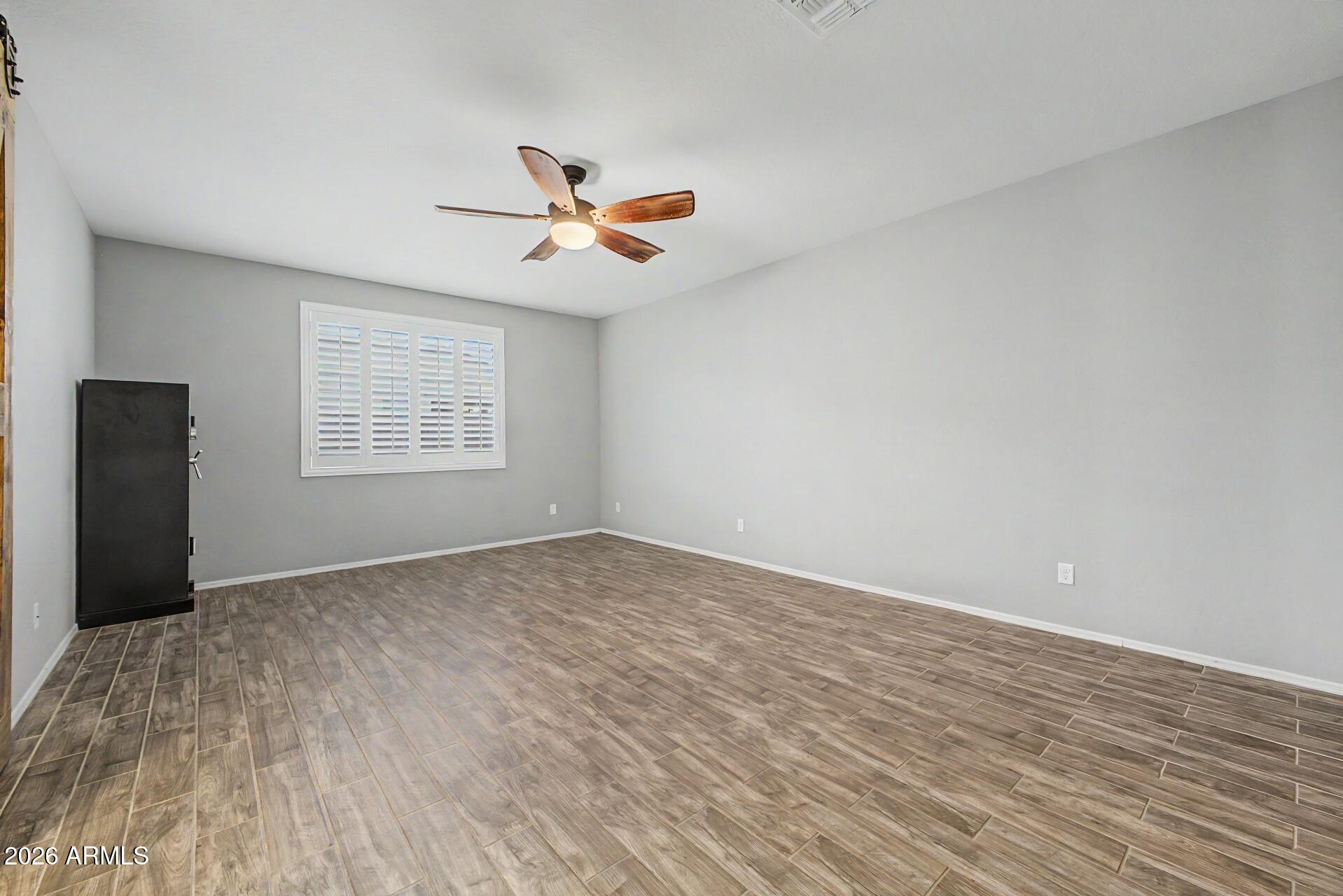 18230 W LOUISE Drive