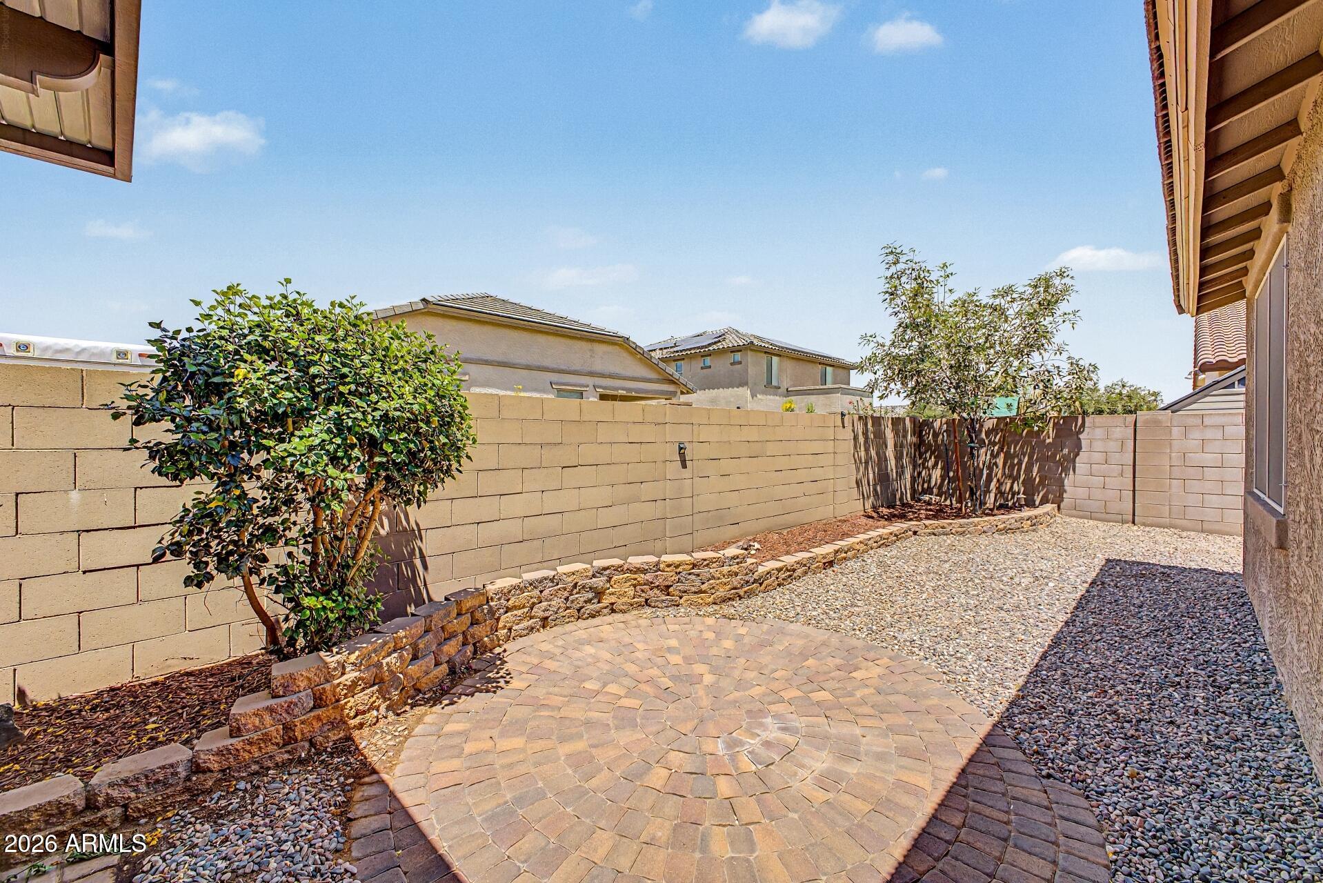 18230 W LOUISE Drive