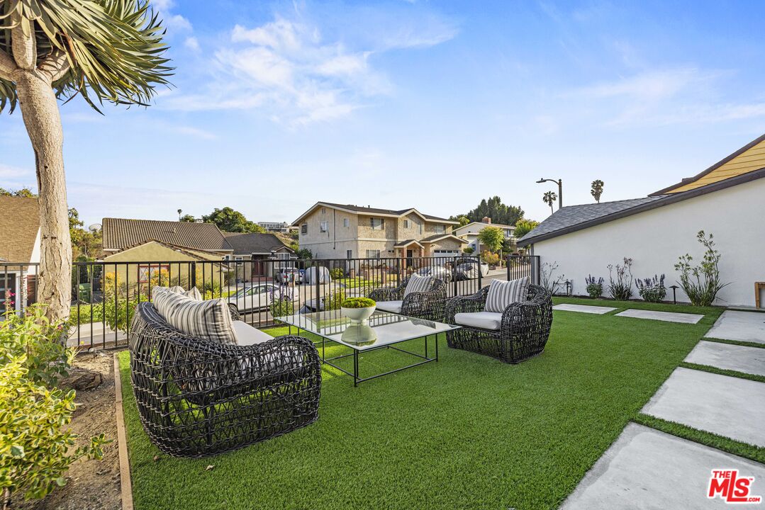 4231 Don Luis Dr