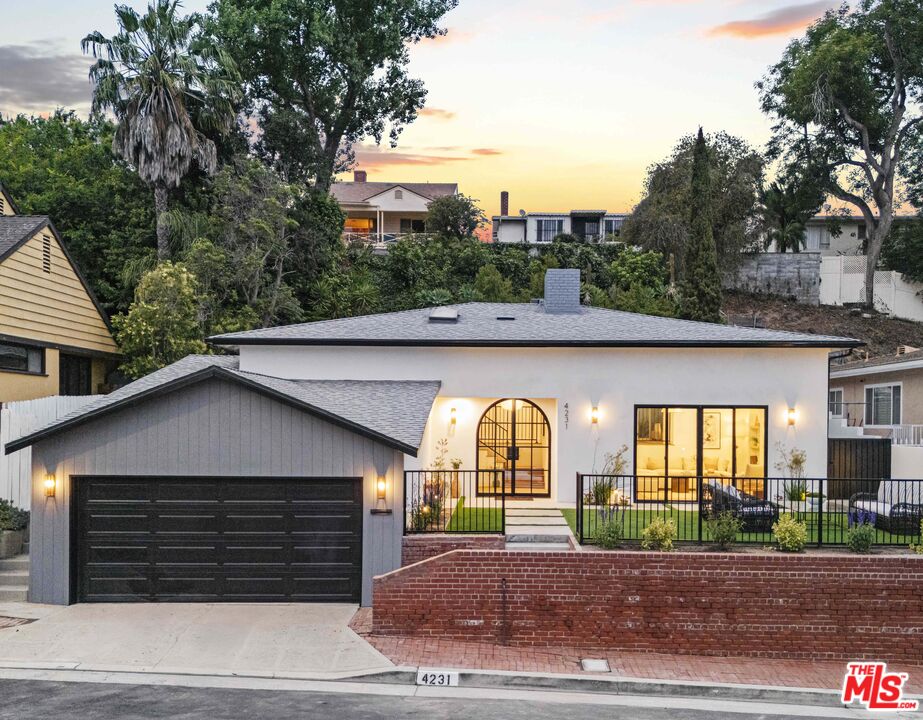 4231 Don Luis Dr