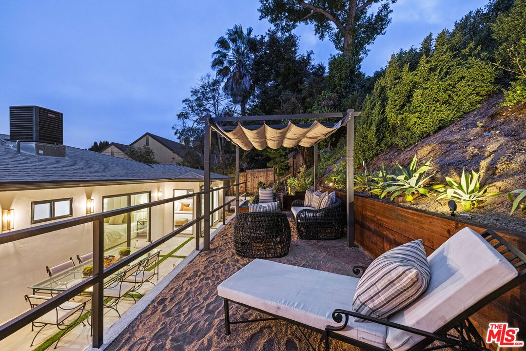 4231 Don Luis Dr