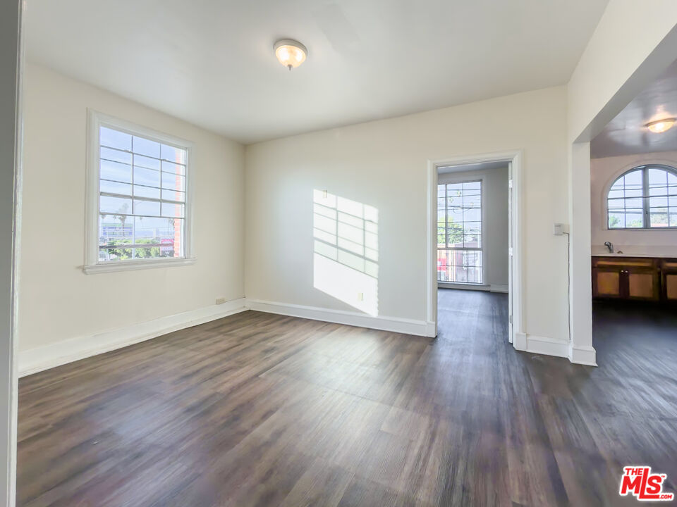 3506 W Pico Blvd Unit: 7