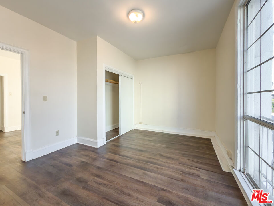 3506 W Pico Blvd Unit: 7