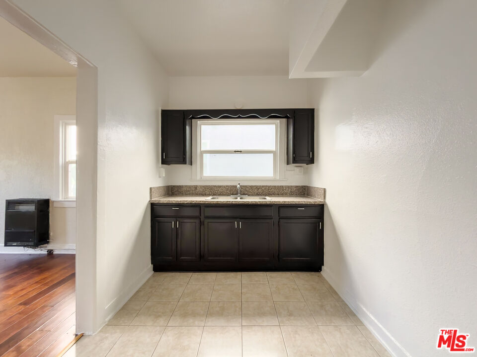 504 S Rampart Blvd Unit: 20