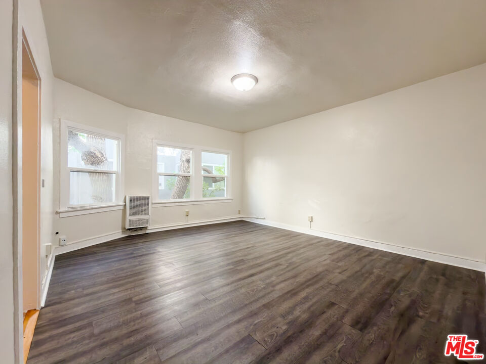 504 S Rampart Blvd Unit: 26