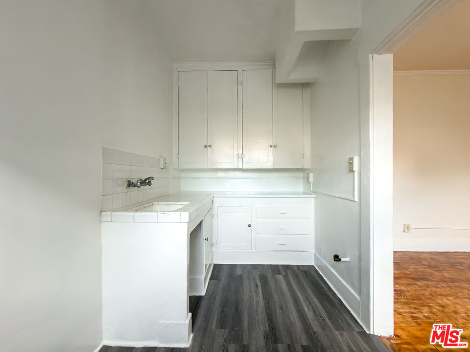 434 S Rampart Blvd Unit: 108