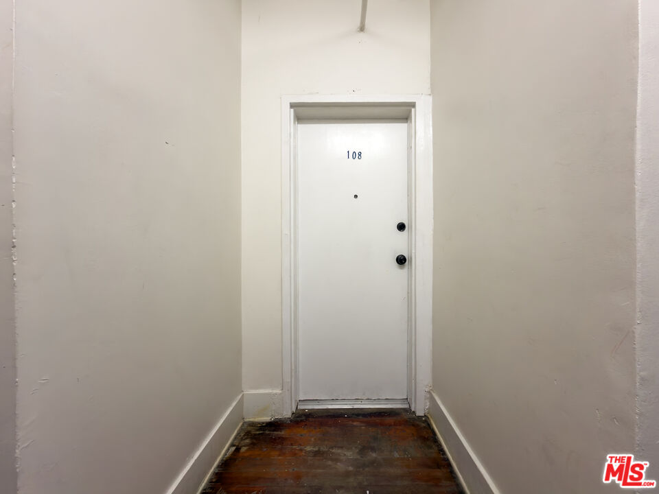 434 S Rampart Blvd Unit: 205