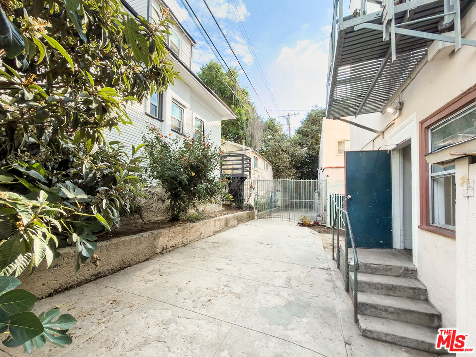 434 S Rampart Blvd Unit: 308