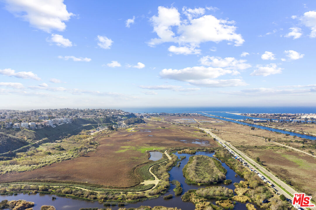 7100 Playa Vista Dr Unit: 407