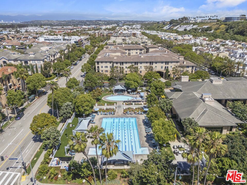 7100 Playa Vista Dr Unit: 407