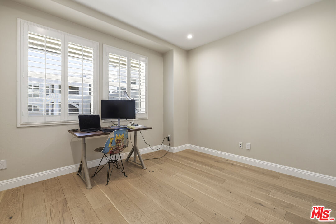 7100 Playa Vista Dr Unit: 407