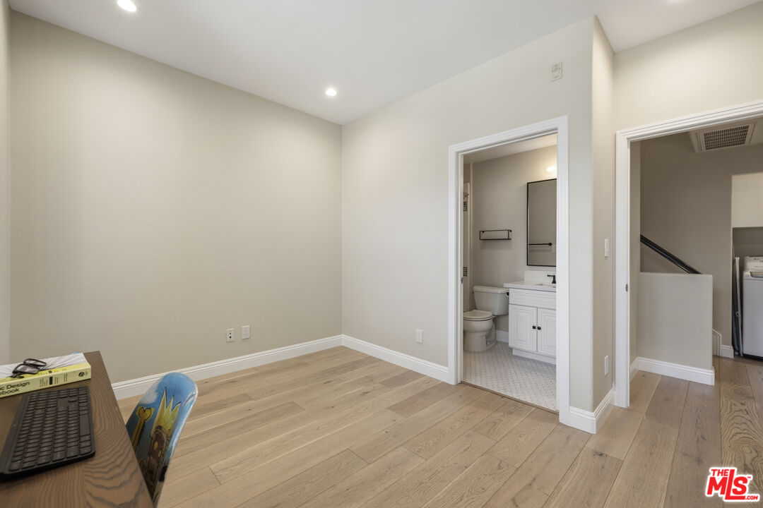 7100 Playa Vista Dr Unit: 407