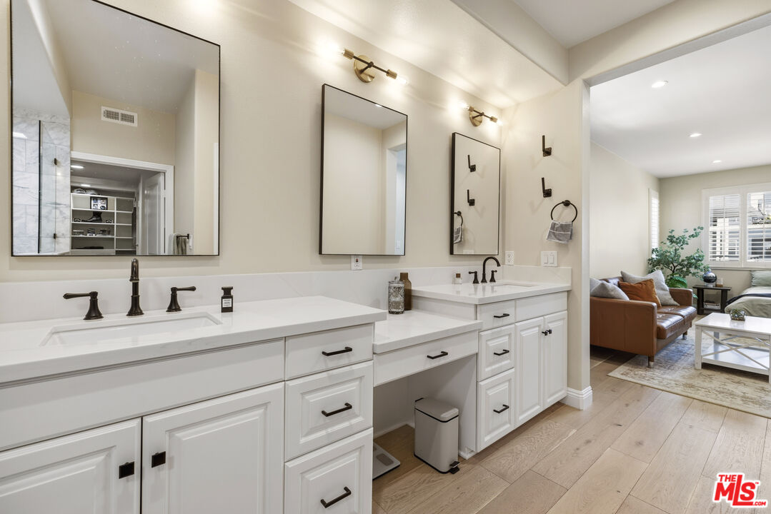 7100 Playa Vista Dr Unit: 407