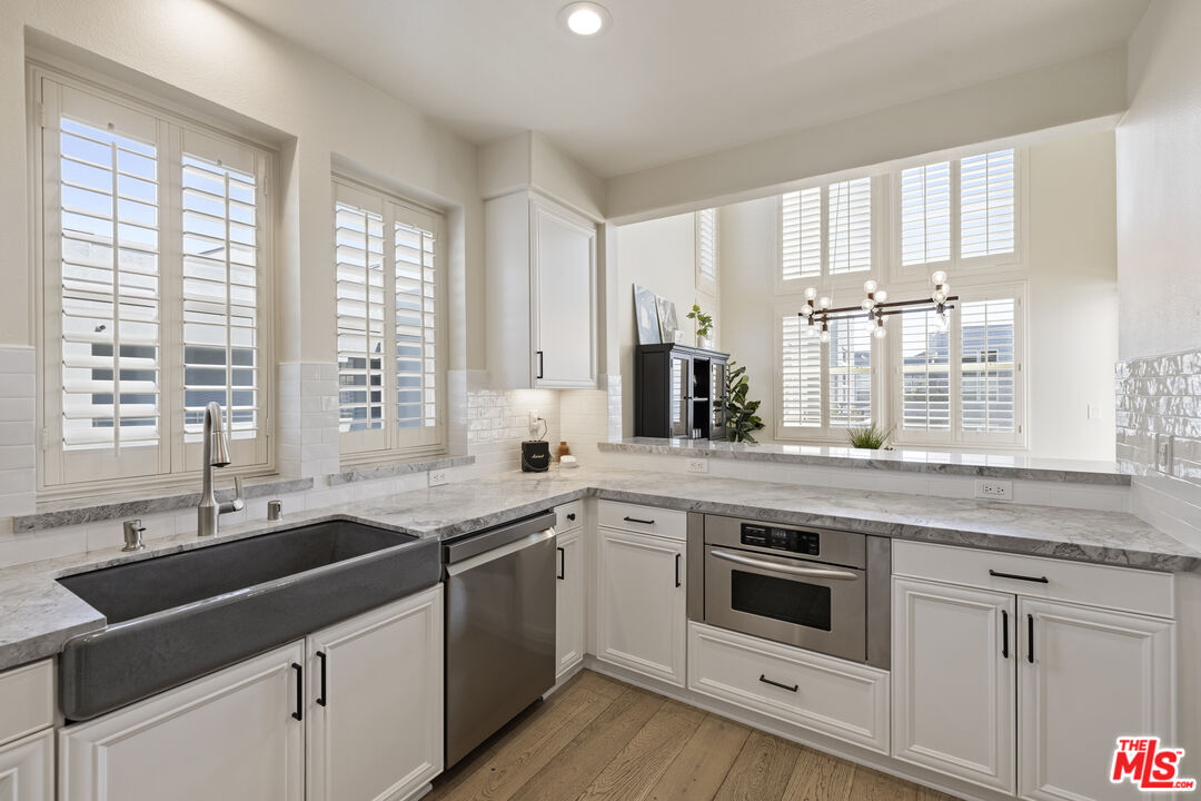 7100 Playa Vista Dr Unit: 407