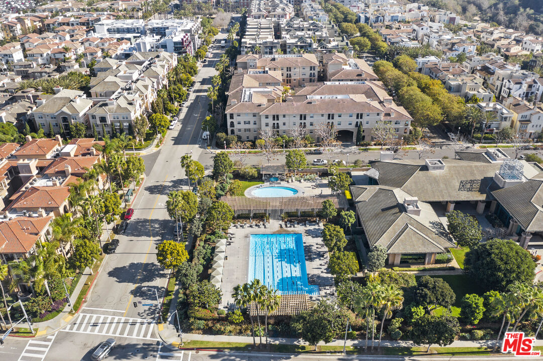 7100 Playa Vista Dr Unit: 407