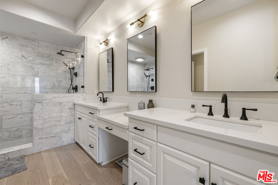 7100 Playa Vista Dr Unit: 407