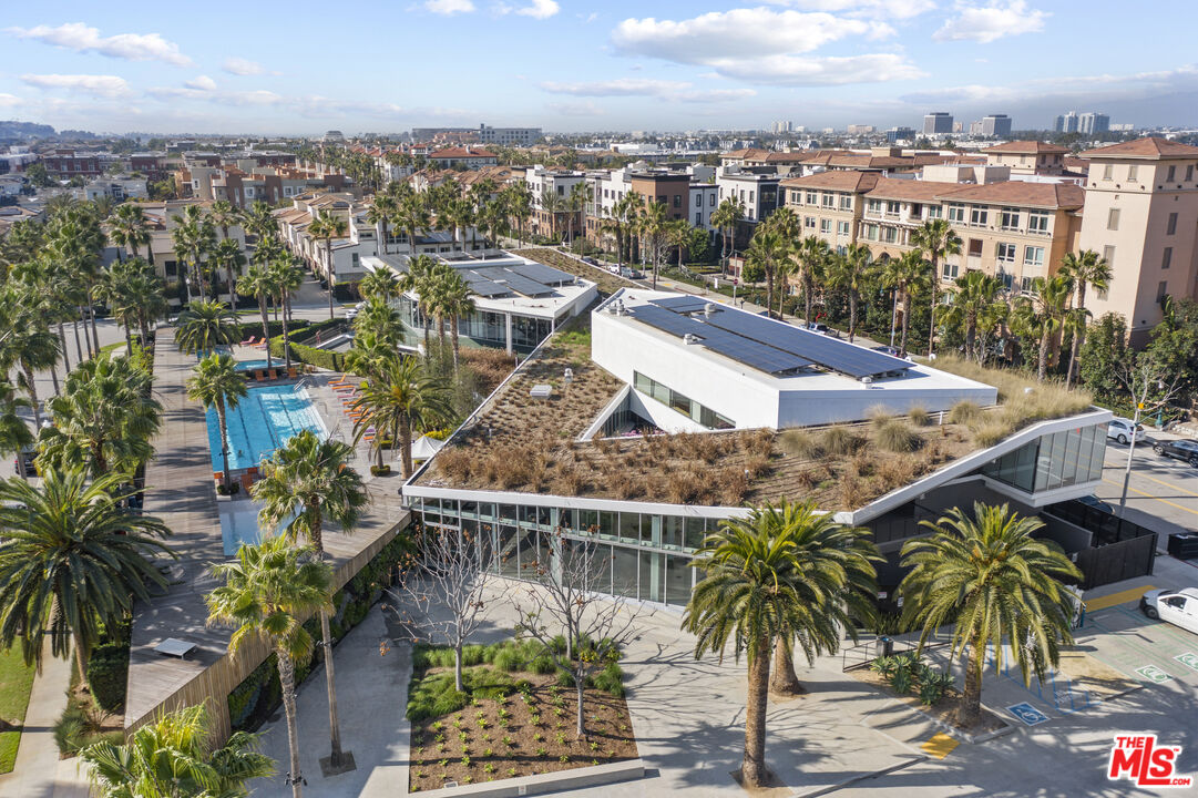 7100 Playa Vista Dr Unit: 407