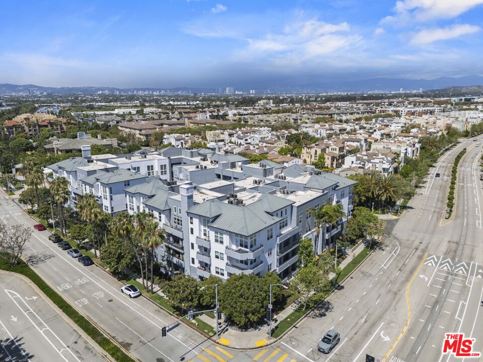 7100 Playa Vista Dr Unit: 407