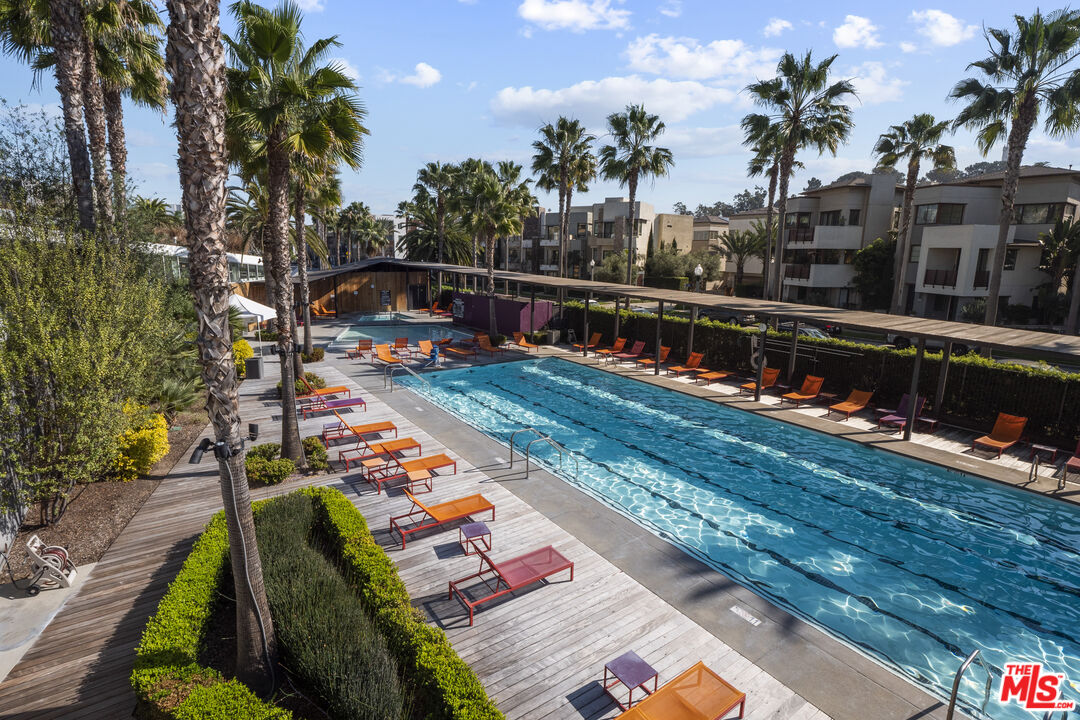 7100 Playa Vista Dr Unit: 407