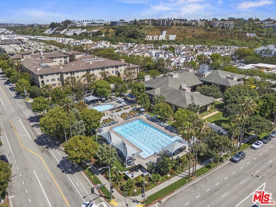 7100 Playa Vista Dr Unit: 407