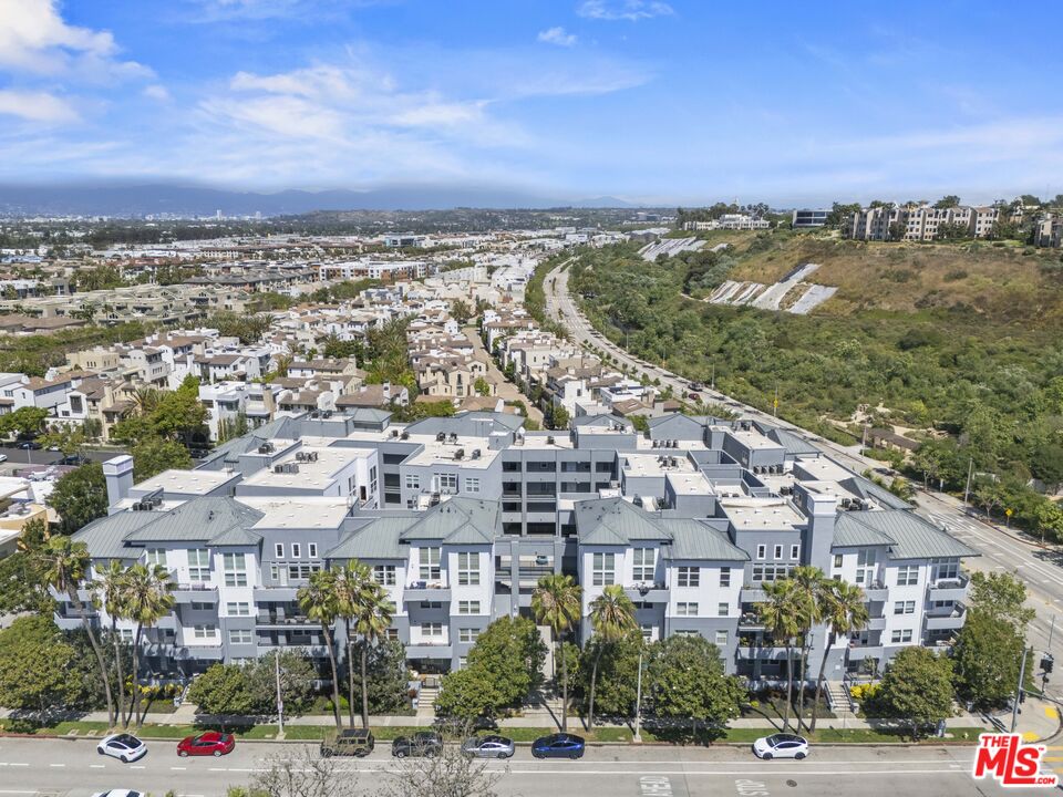 7100 Playa Vista Dr Unit: 407