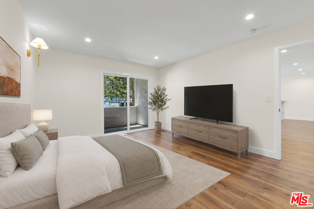 8712 Chessington Dr Unit: 261F