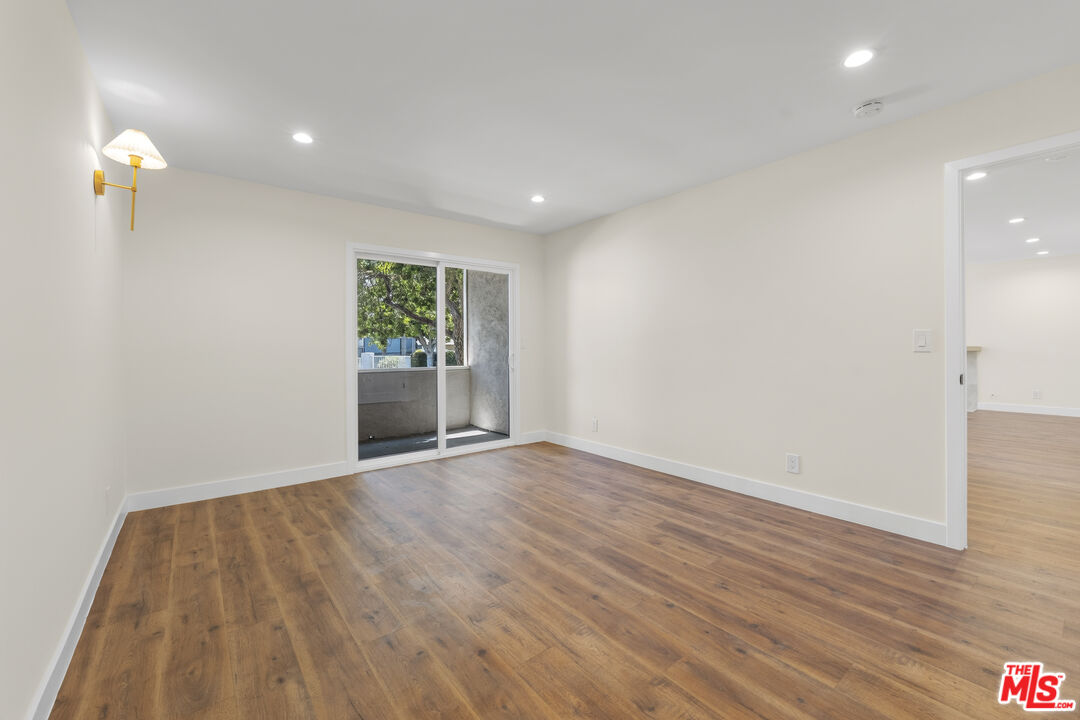 8712 Chessington Dr Unit: 261F