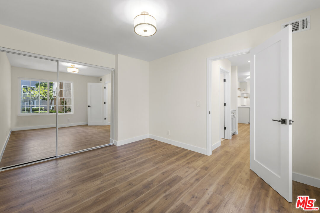 8712 Chessington Dr Unit: 261F